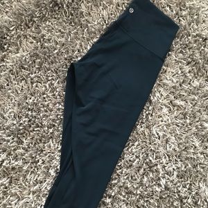 Navy blue Lululemon leggings
